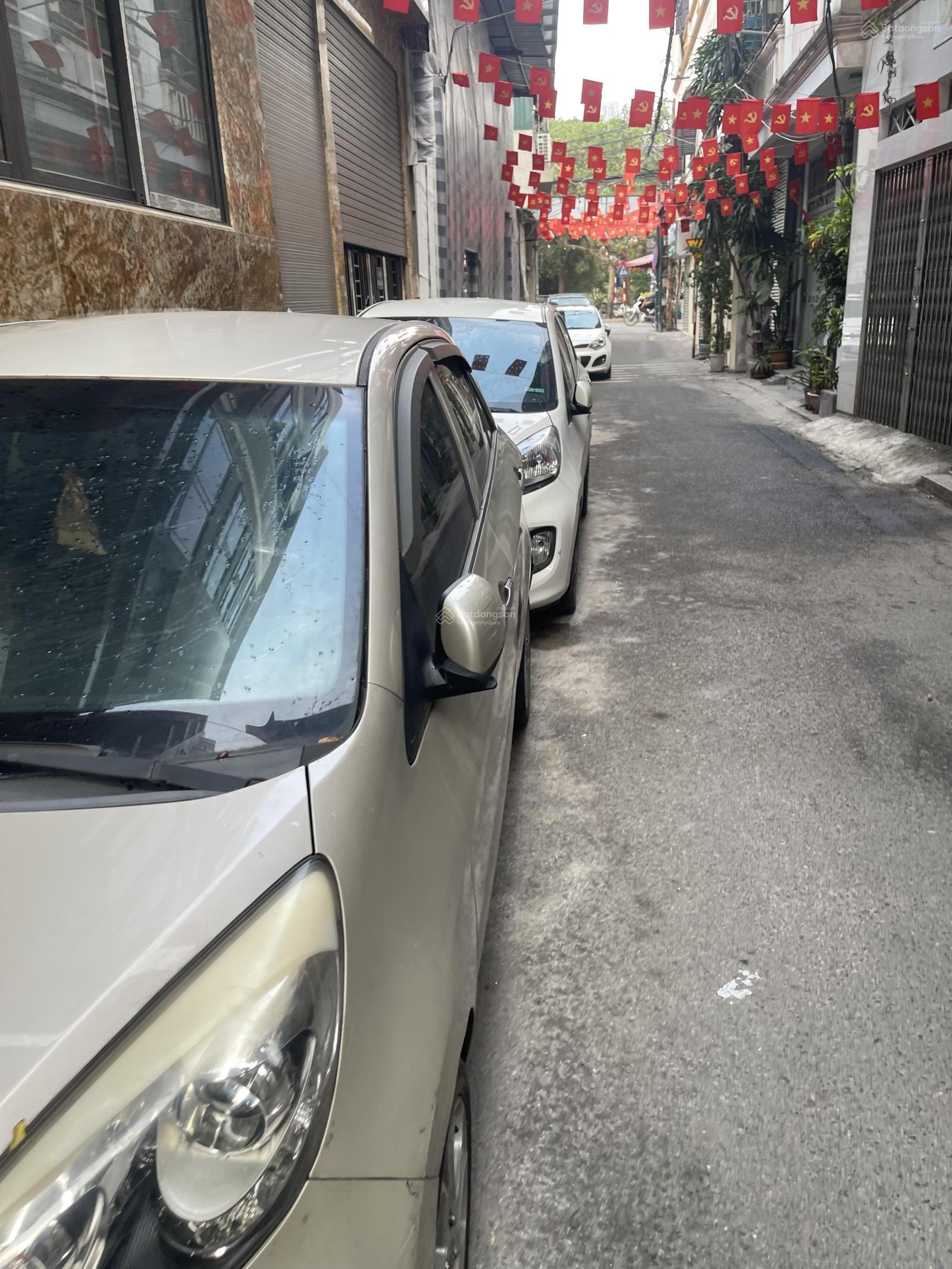 Bán toà CHDV cao cấp, oto, 3 thoáng trung tâm Q Hai Bà Trưng, khu vực Trần Đại Nghĩa. 100m2x 8 tầng