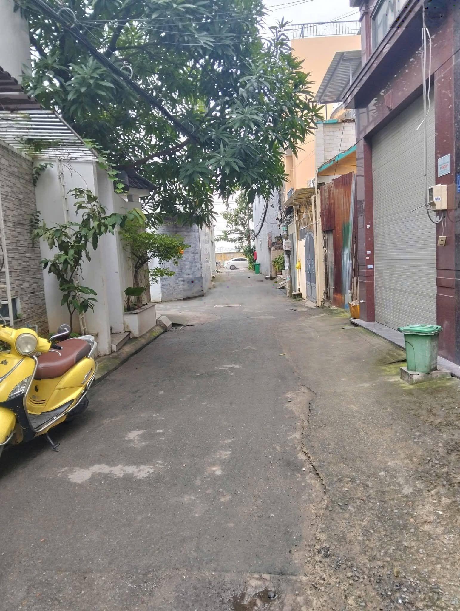 Nhà 5 tầng BTCT Hoàng Văn Thụ Phú Nhuận, cách MT 18m, DTSD 190m, 8.68 tỷ