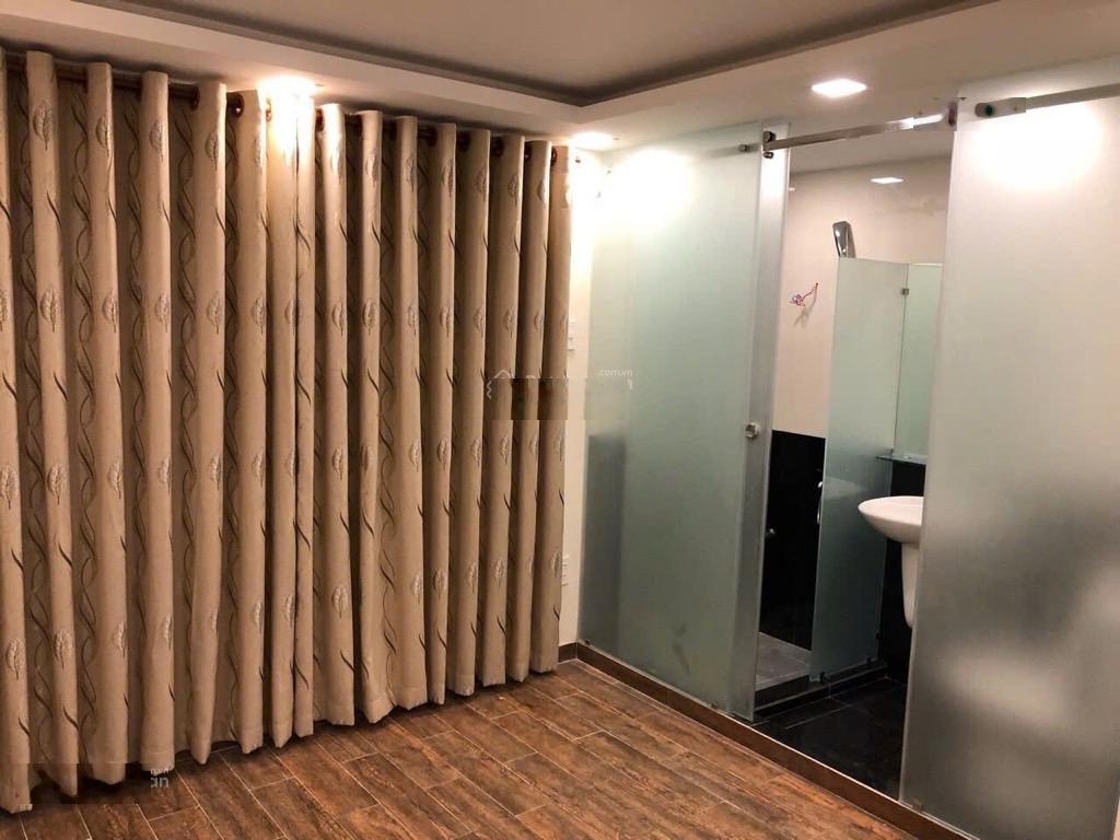 Bán nhà kiểu nhật tuyệt đẹp 3 tầng bê tông cốt thép, ngay đặng văn ngữ, phú nhuận, giá 6,4 tỷ