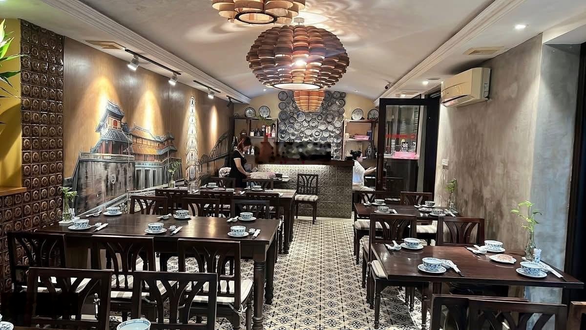 Chủ mót bán giảm 3 tỏi. 1 siêu kinh doanh - phố víp ba đình - 1 nhà ra phố - ô tô tránh - siêu hiế