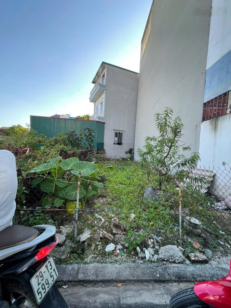 Bán đất 60.6m2 tại Đa Tốn, Gia Lâm, Hà Nội, giá chỉ 75tr/m. Gần chợ Bún. Rẻ nhất Đa Tốn