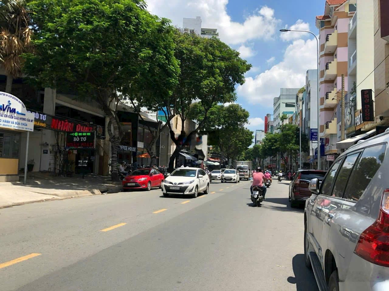 Bán Góc 2 MT Tôn Thất Tùng, Bến Thành Quận 1 - Giá 39 tỷ - HĐ Thuê 140 Triệu