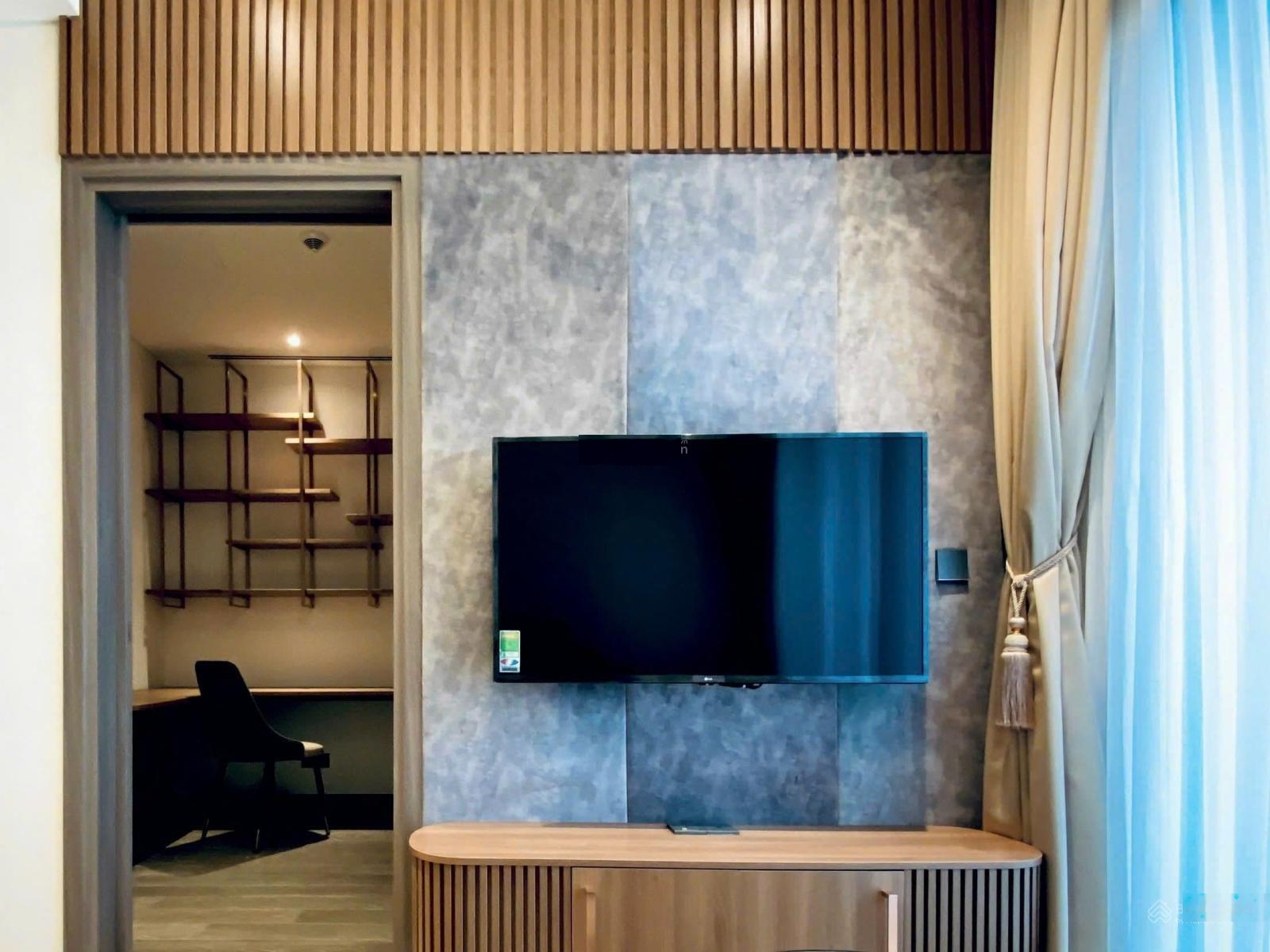 Cần cho thuê nhanh CHCC Cộng Hòa Garden, 2pn giá 14 tr. LH em Vy: 0934 97 411 zalo