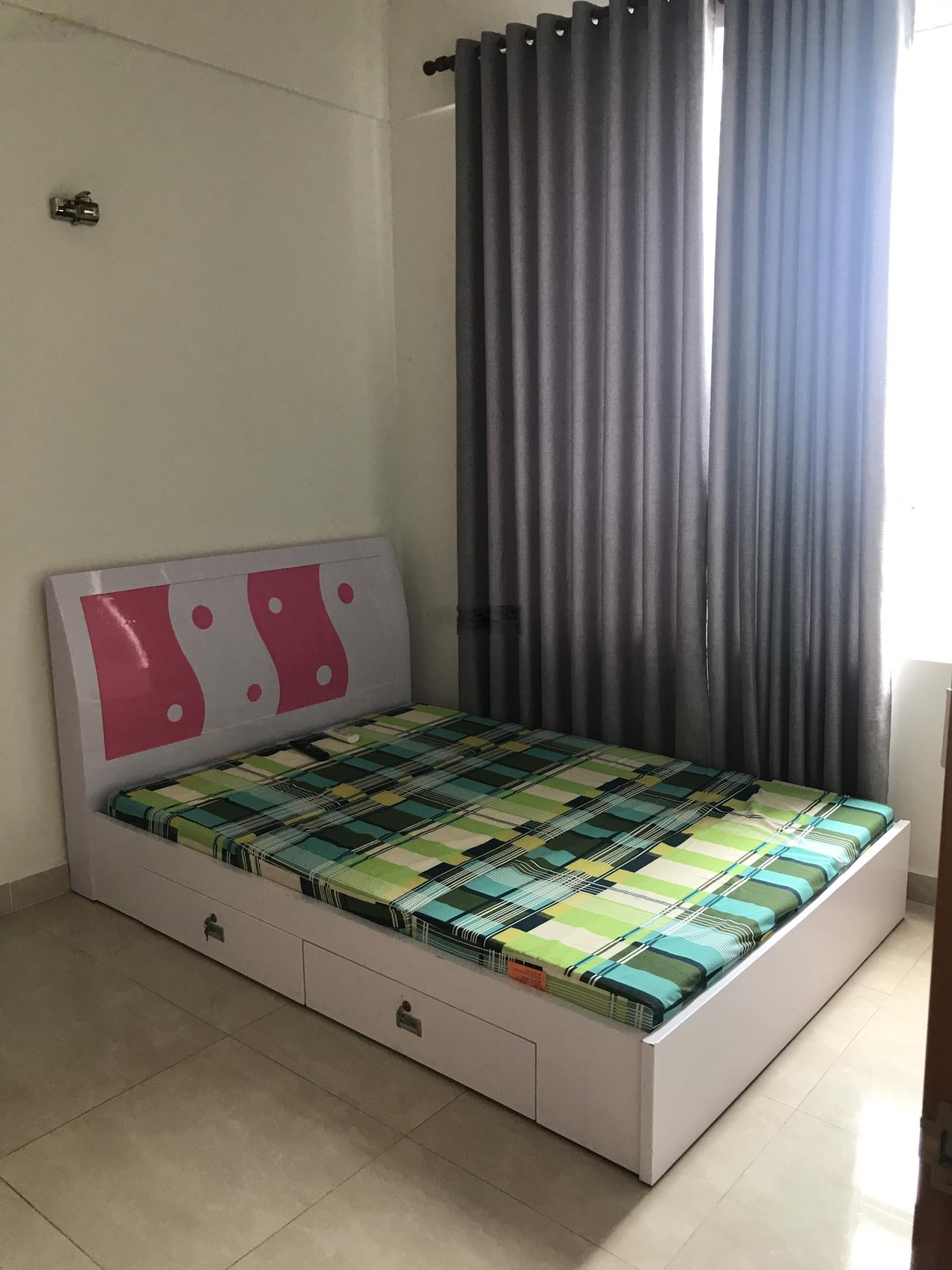 The CBD 2 phòng ngủ, 65m2, tầng trung, giá 9 triệu, nội thất đầy đủ, LH: 0938264567 Minh