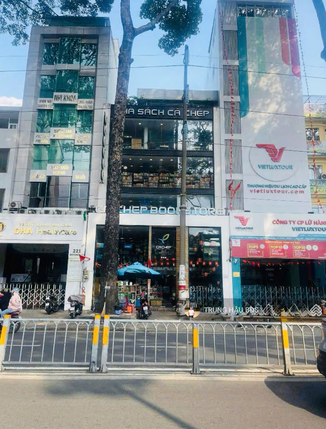 Bán toà nhà MT Nguyễn Thị Minh Khai, Quận 1 - DT 10 x 22m - 5 tầng - HĐT 350 triệu