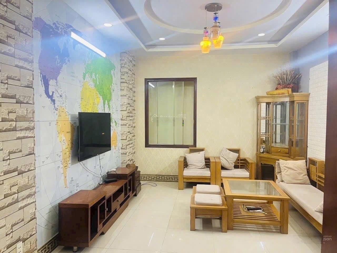 Bán nhà Tôn Thất Tùng-P.Phạm Ngũ Lão-Q1, gần công viên 23 Tháng 9. 4tỷ3 78m2 đang cho thuê 31 tr/th