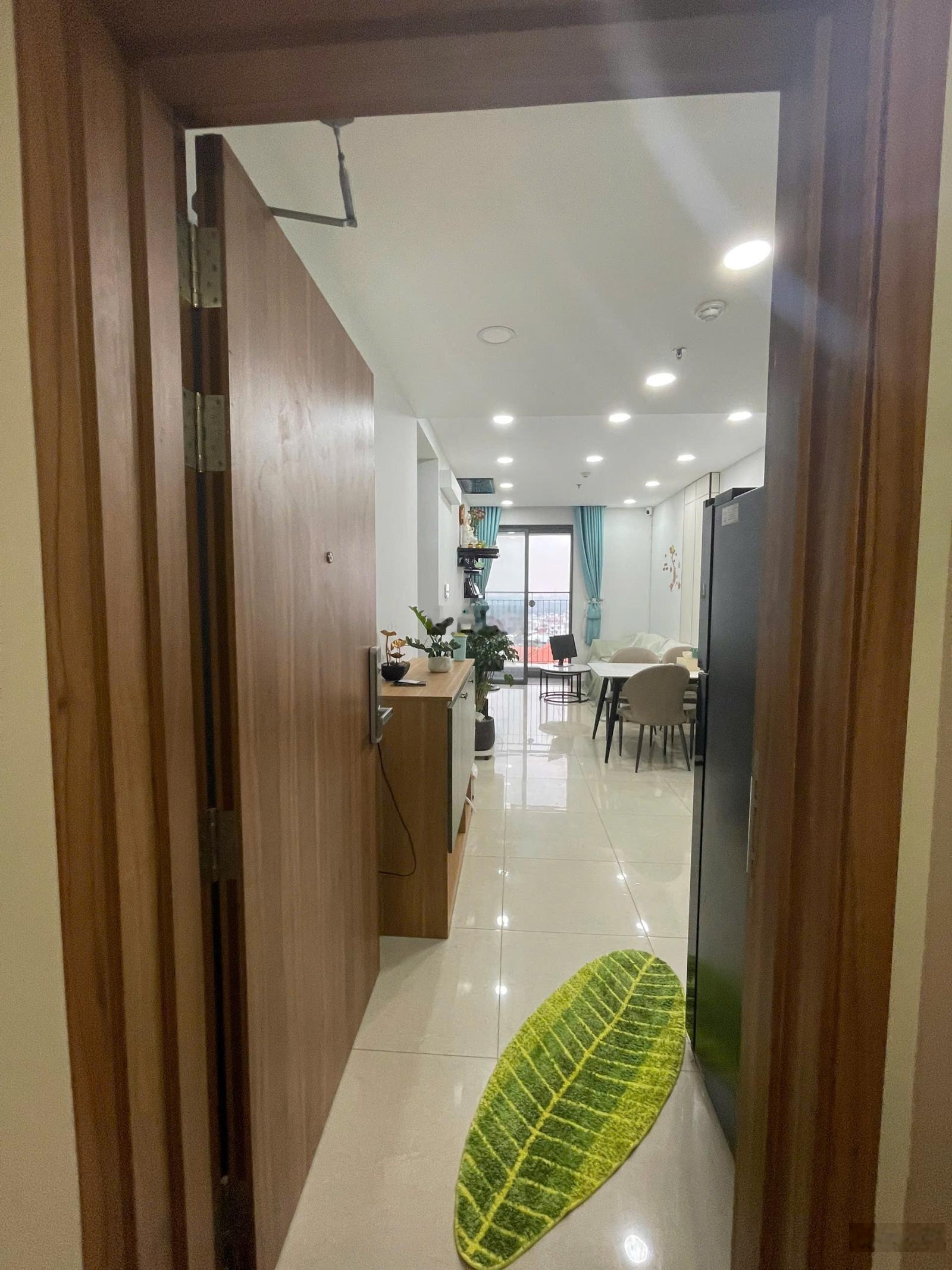 Chính chủ cần bán căn 2PN 2WC Phúc Đạt Tower tầng 10 view ngoài đẹp, dọn vào ở ngay - đã có sổ