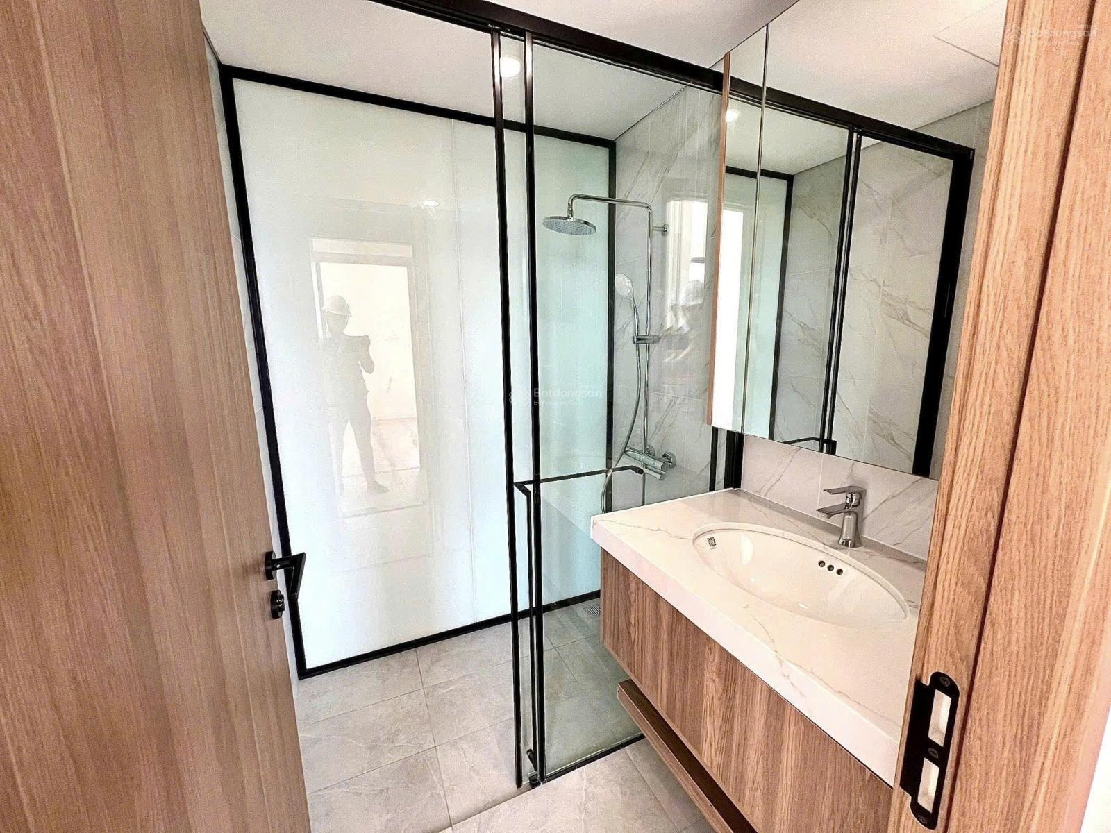 Bán căn hộ 3PN 2WC giá 4,8 tỷ - ngay trục MT Phạm Văn Đồng - vị trí hiếm có