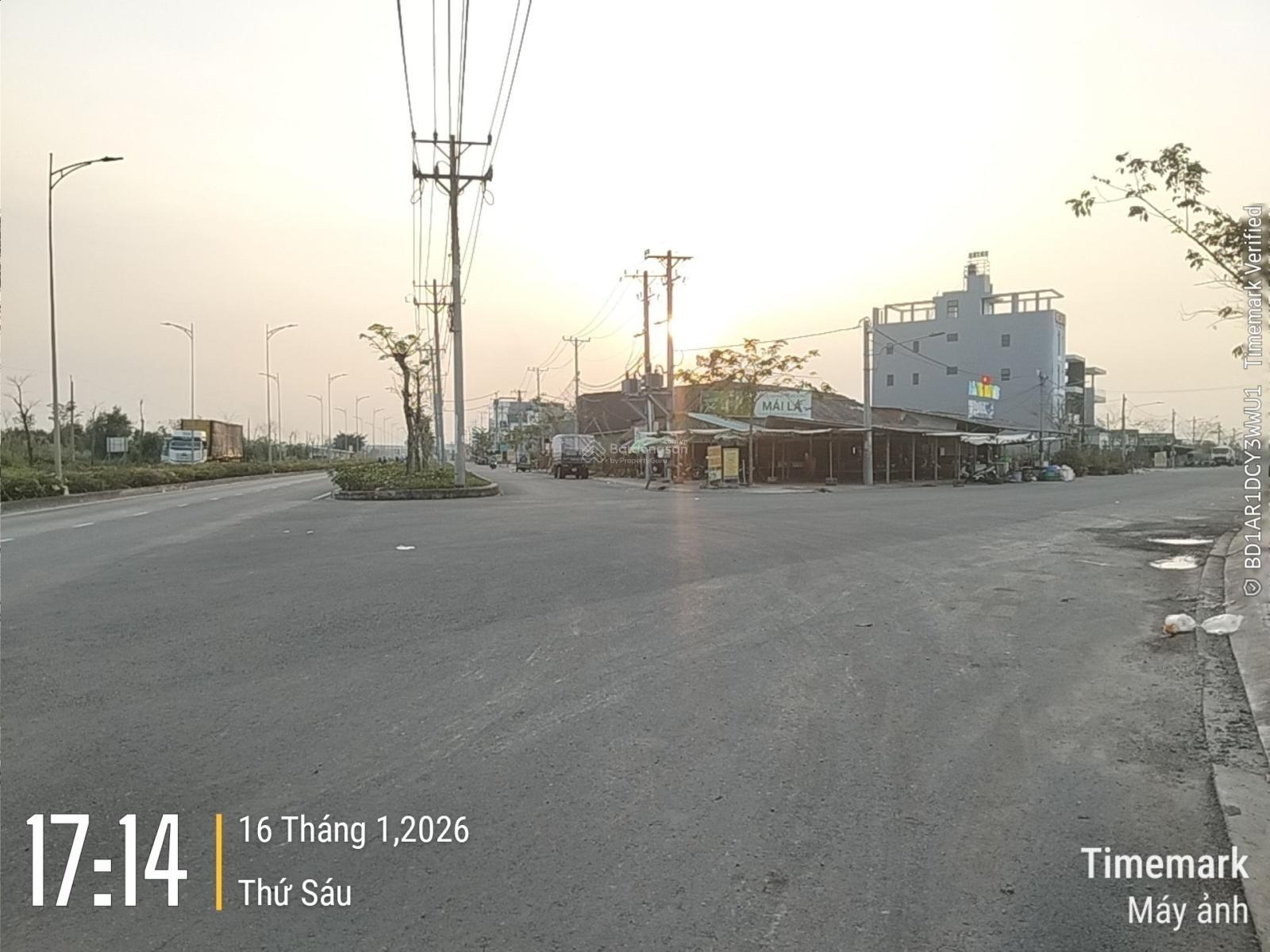 Bán nhà riêng 1,330 tỷ, 80m2, xã Hựu Thạnh, Đức Hòa, Long An