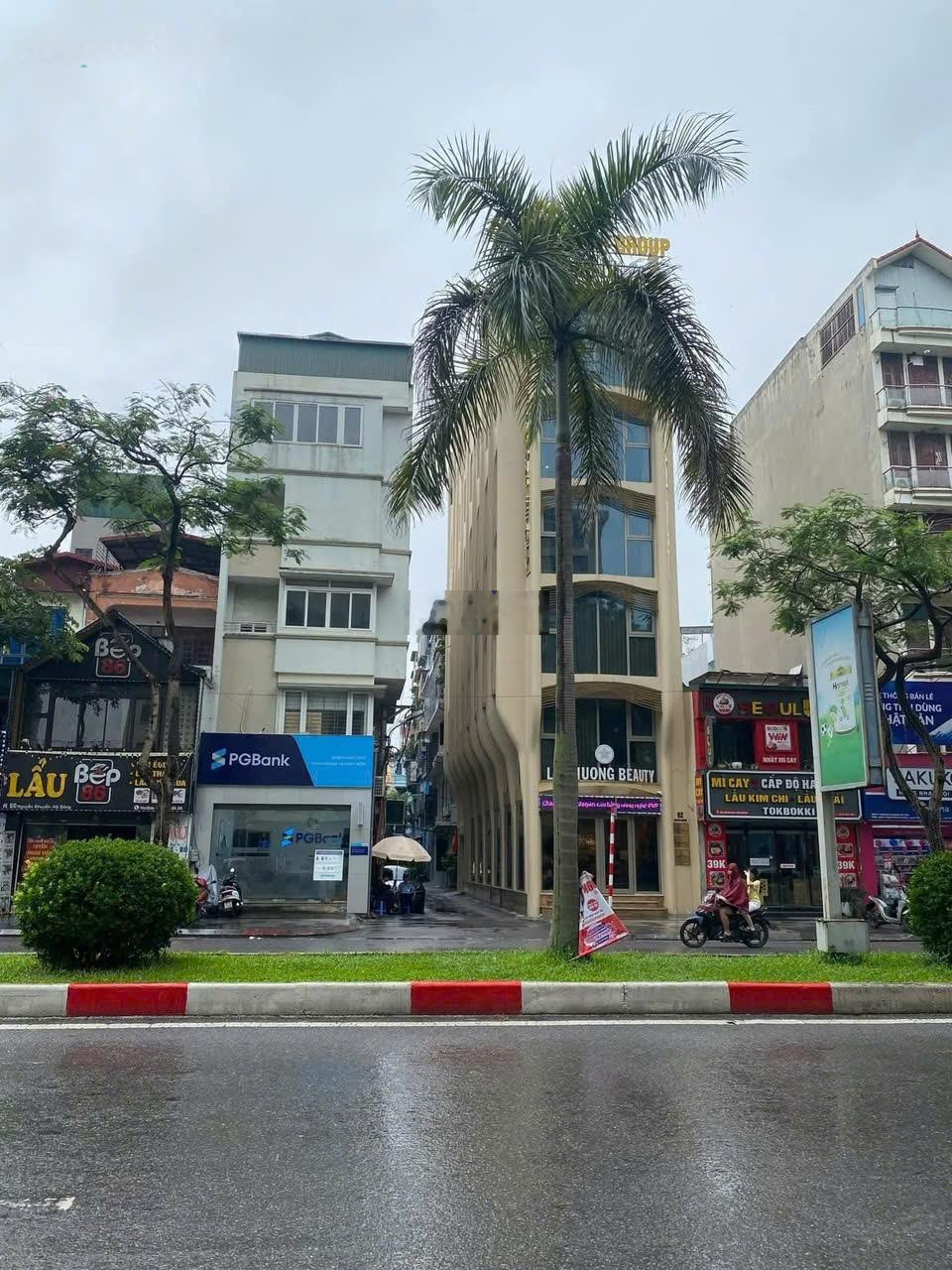 Bán nhà phố Nguyễn Khuyến Hà Đông dân xây nhà đẹp, ô tô qua nhà, kinh doanh sầm uất, MT 5,5m, 5T