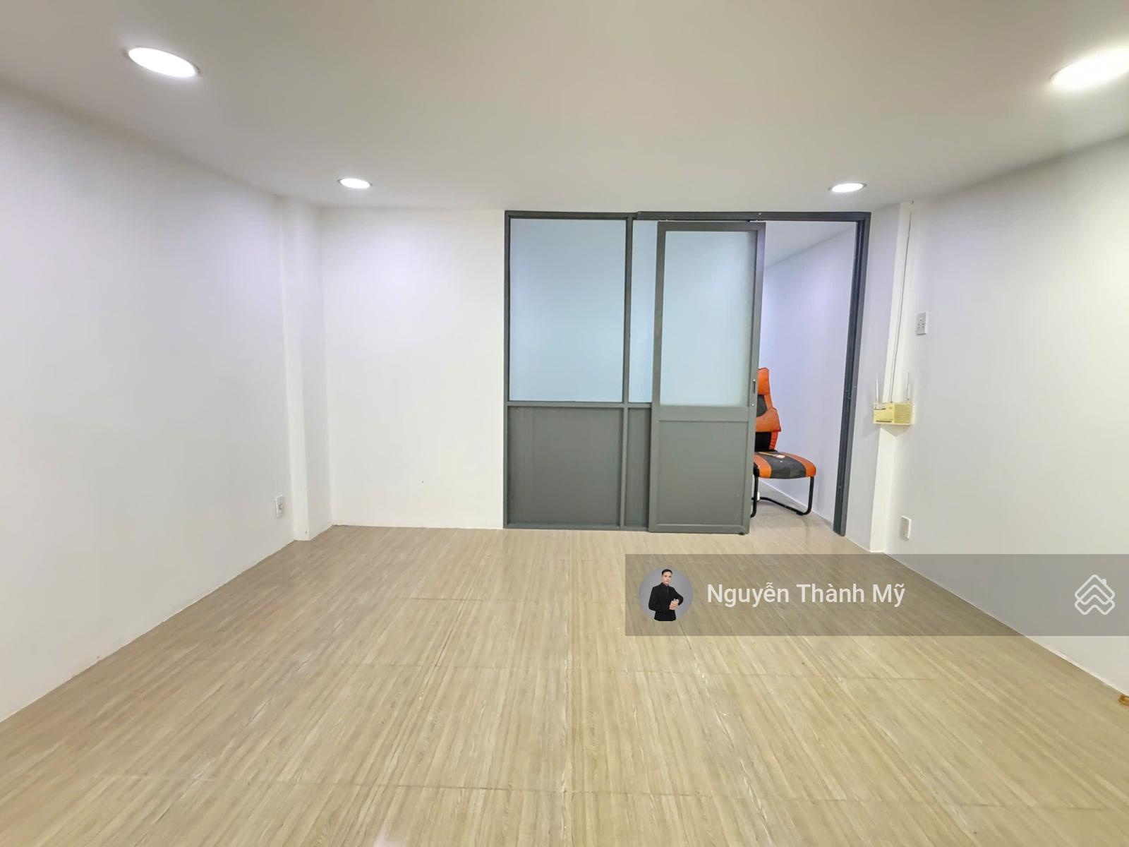 Hiếm! Nhà đẹp 4x17m Phan Huy Ích chỉ 70tr/m2