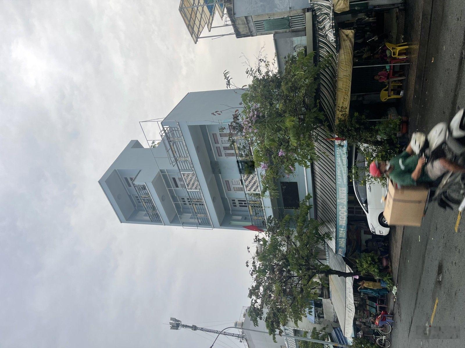 Siêu phẩm 2 mặt tiền, 5 lầu giá rẻ ở bình tân giá chỉ 10 tỷ ( thương lượng)