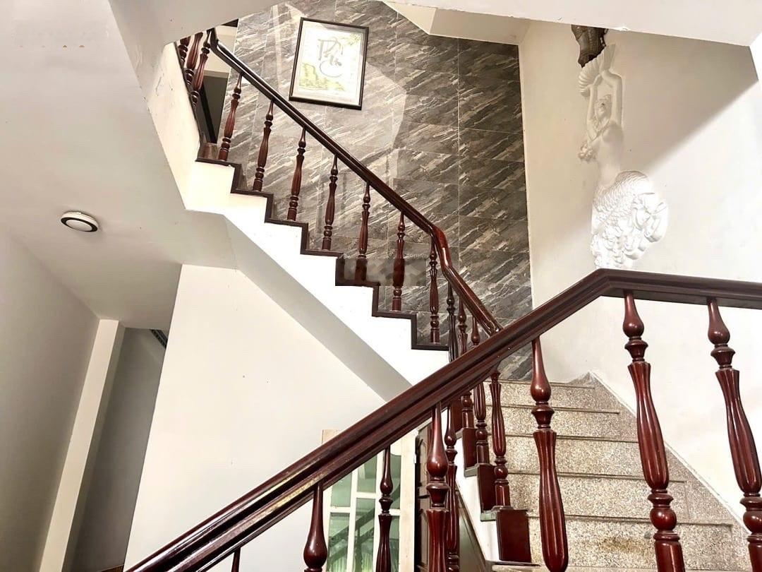 Hàng chính chủ gốc chưa qua đầu tư -lô kẹp cống nhà 2 tầng dũng sĩ tk - giá chỉ nhỉnh 8 tỷ