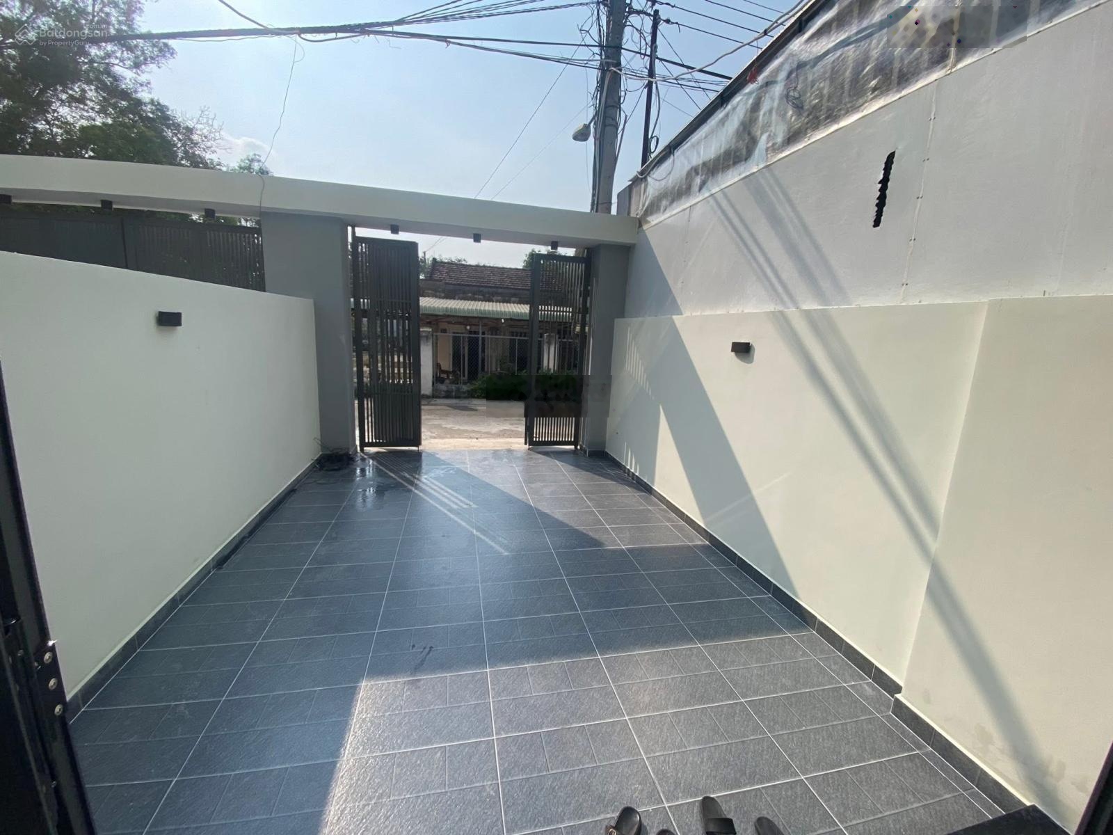 Nhà riêng tại Hiệp An, Thủ Dầu Một, Bình Dương giá siêu hot 2,98 tỷ, 107m2 có 2 căn liền kề ib gấp