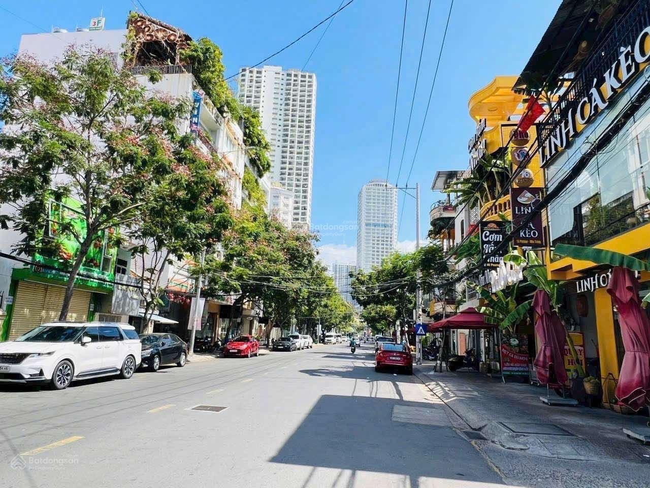 Bán đất tặng nhà mặt tiền đường Pasteur ngang rộng 5.6m - cách biển chỉ 100m - 20,6 tỷ