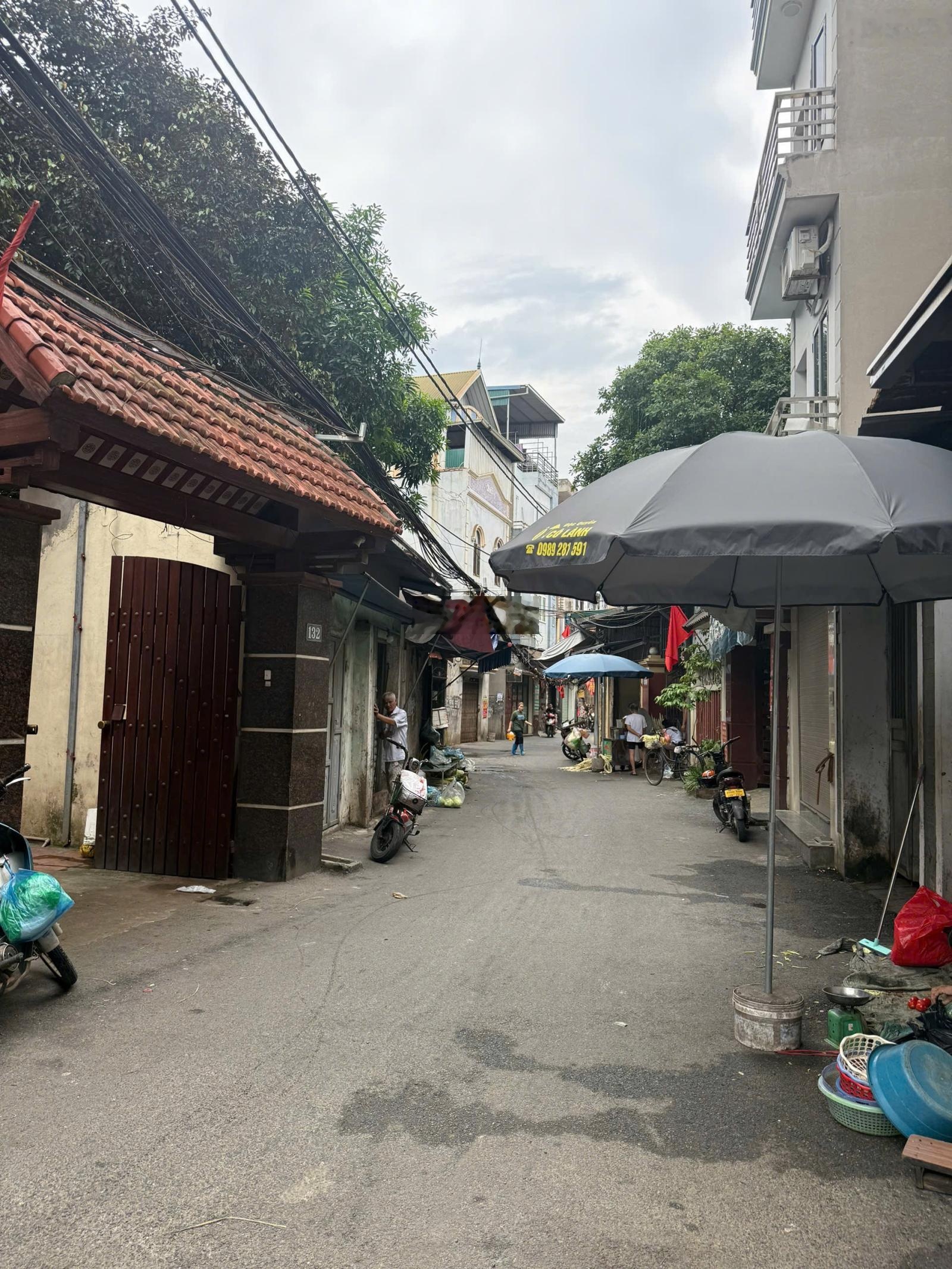 NHÀ ĐA SỸ HÀ ĐÔNG | HÀNG HIẾM Diện tích 40m 4 tầng dân xây chắc chắn