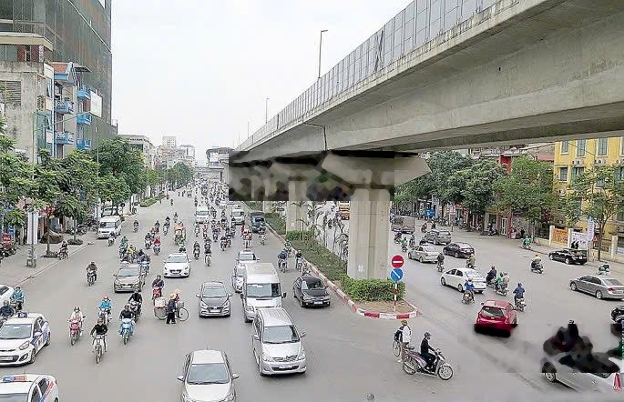 VĂN PHÚ HÀ ĐÔNG Đối Diện chợ Văn La Bán Nhà 80m Dân Xây 5 Tầng Giá Chỉ 19,x Tỷ .
