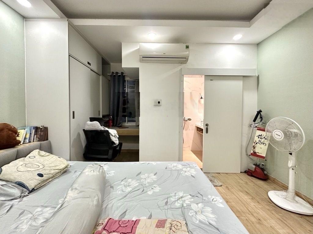 Gần Nơ Trang Long - Bình Thạnh - hẻm 2 xe tải - nhà 4 tầng - 4.2x15m (64m2) - giá khoảng 11tỉ