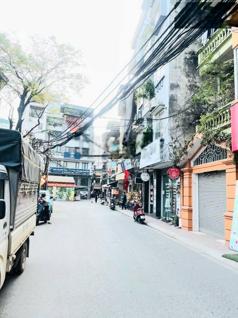 Bán nhà Mễ Trì, Nam Từ Liêm 40m2, 5 ngủ, hơn 7 tỷ, xách va li ở luôn, 16 chỗ đầu ngõ, siêu hiếm