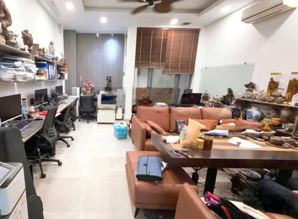 Mặt tiền Lam Sơn P2, Tân Bình 70m2 - 4 tầng - Vị trí đẹp hiếm nhà bán - Ngang 4.7m - Chỉ 21 tỷ TL