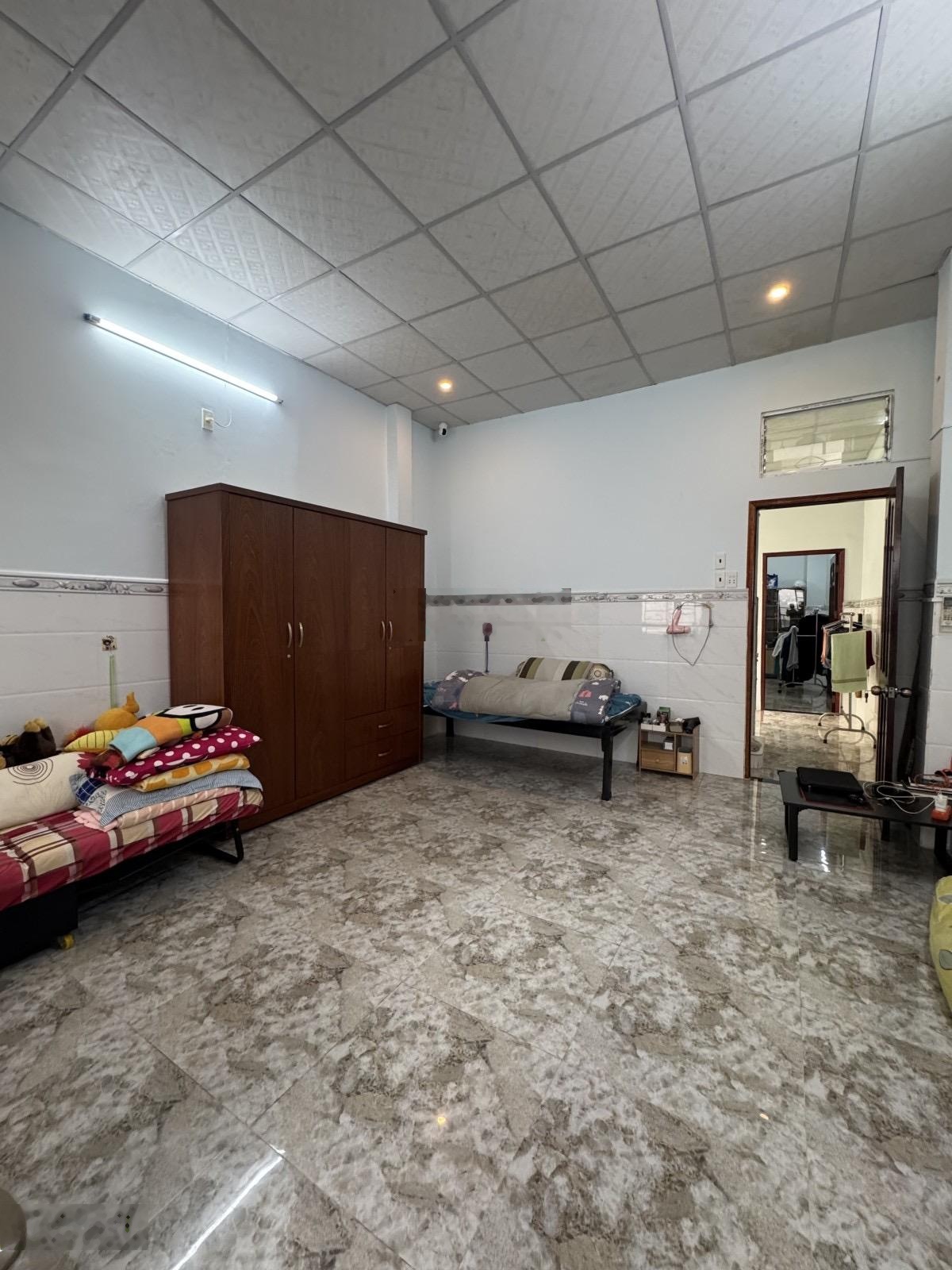 Lý thánh tông -hiệp tân -tân phú -60m2- hẻm xe hơi thông luỹ bán bích -gi~á 5x tỏi