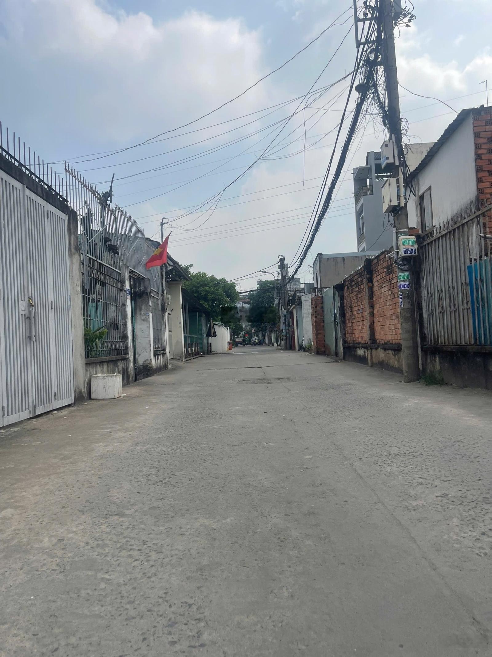 Bán Đất 10x24 mặt tiền hậu lân 5 sổ đẹp giá 8.5 tỷ còn bớt