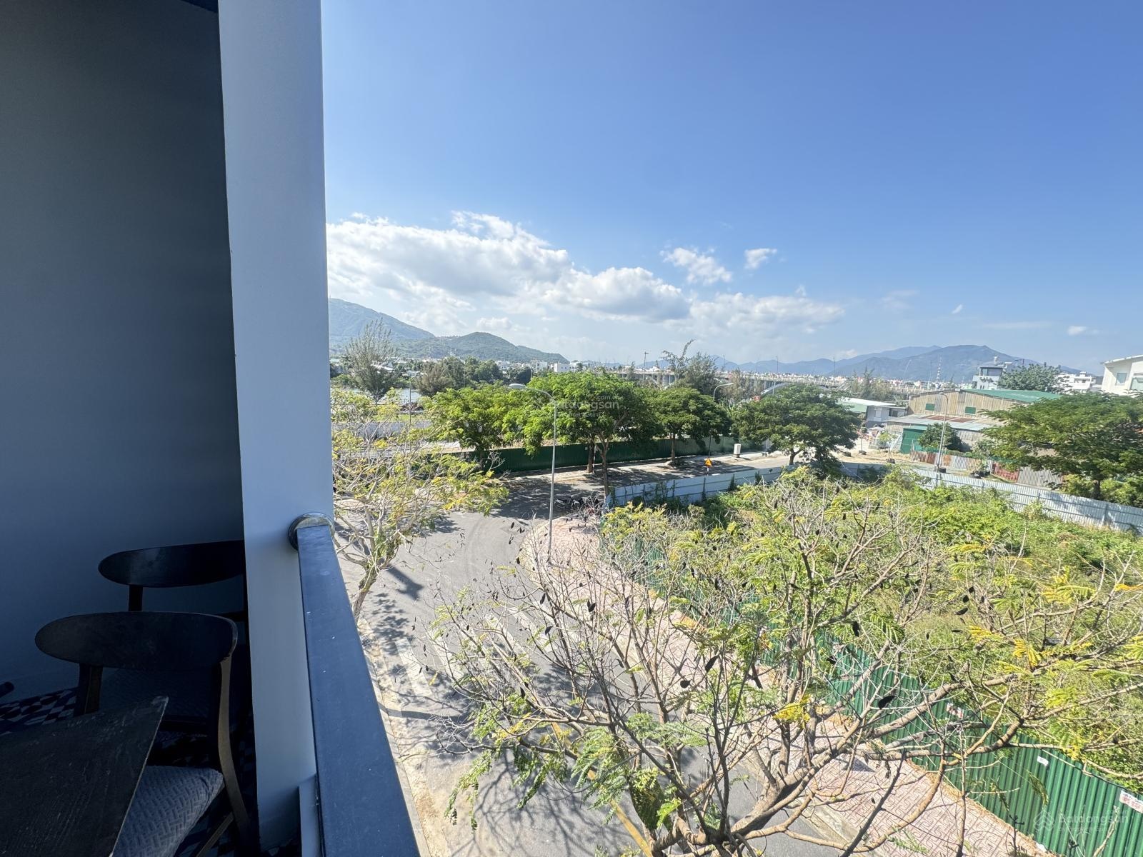 Bán nhà 4 tầng kdt hà quang 1 nha trang giá 8 tỷ chỉ bán trước tết