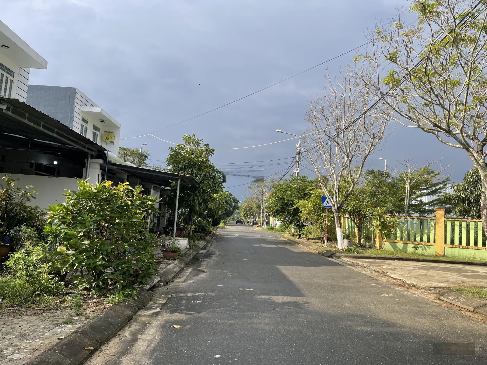 Đất đường Vân Dương 3 đối diện trường mầm non Hoà Liên song song Nguyễn Tất Thành nối dài