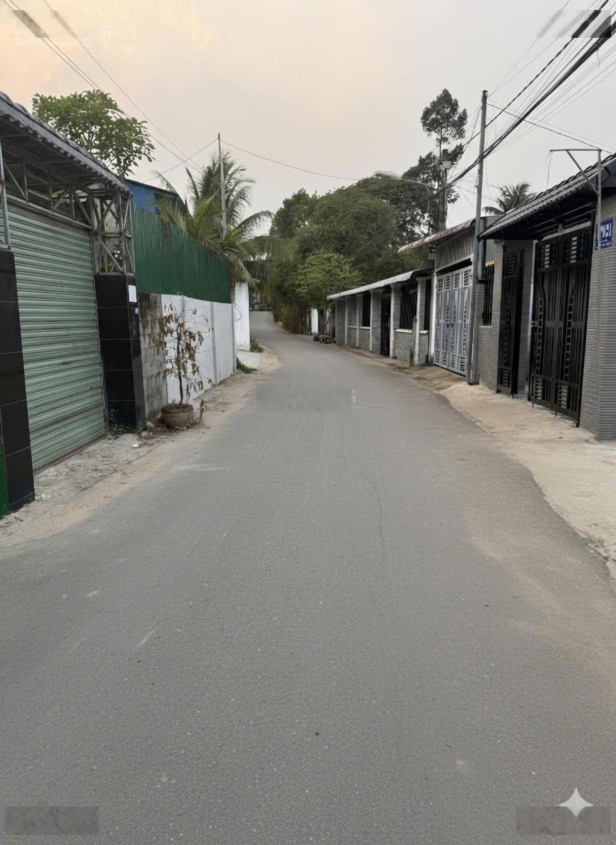 Lô Góc 2 Mặt Tiền, Đường Xe Hơi, Trục Thông, DT 8X20m, Giá 2 Tỷ 300Tr