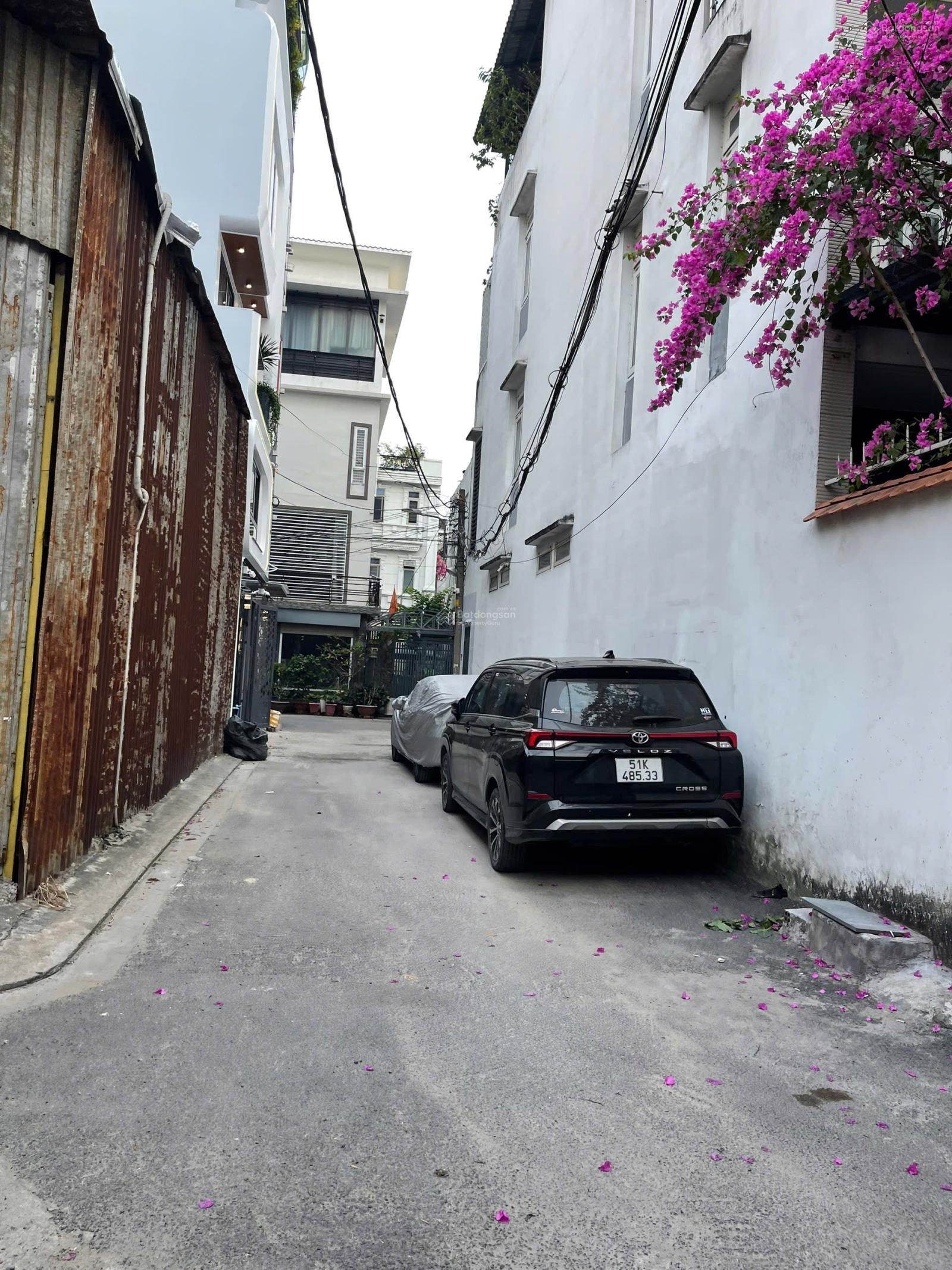 Bán gấp nhà HXH đường Thống Nhất, Bệnh Viện Hồng Đức, 94m2x 2Tầng, Giá chỉ 8.6 tỷ