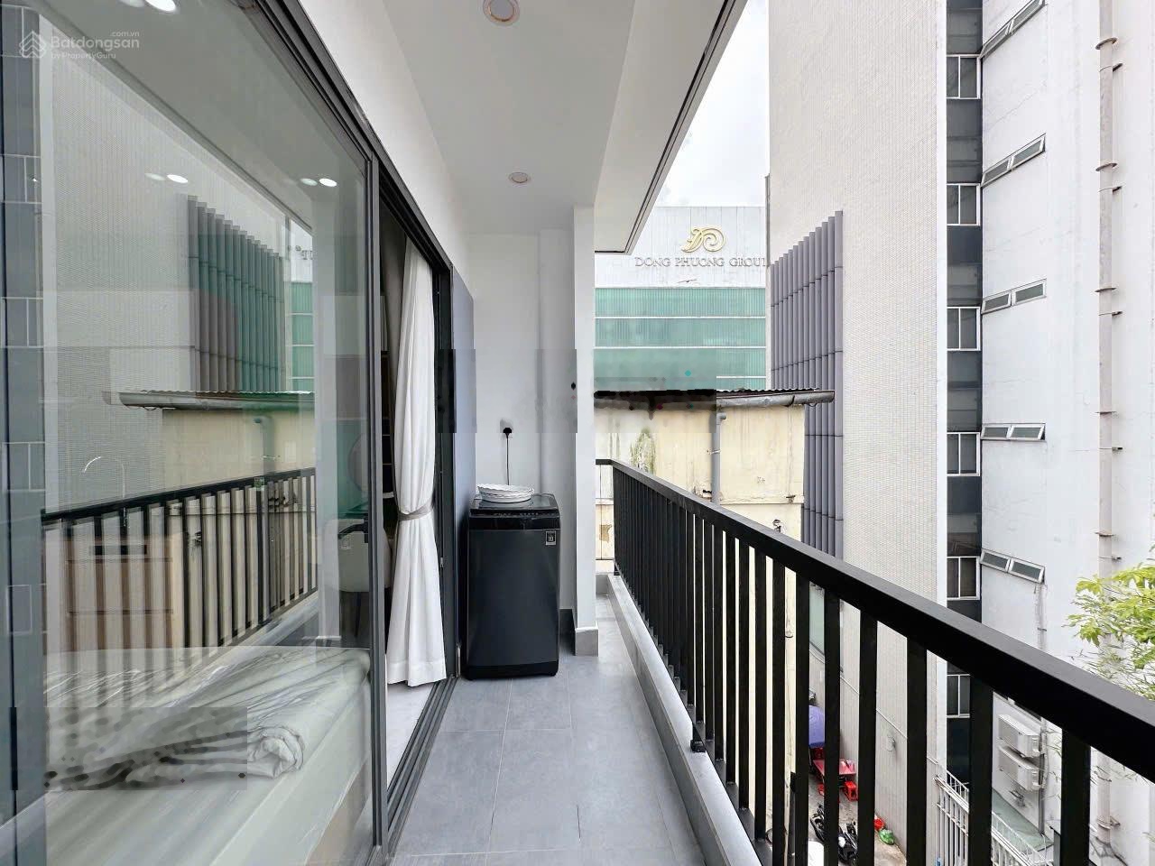 Bán nhà căn góc - Cư Xá Lữ Gia - đường số 22 - quận 11, 5.6x14m, trệt 2 lầu, khu dân trí cao