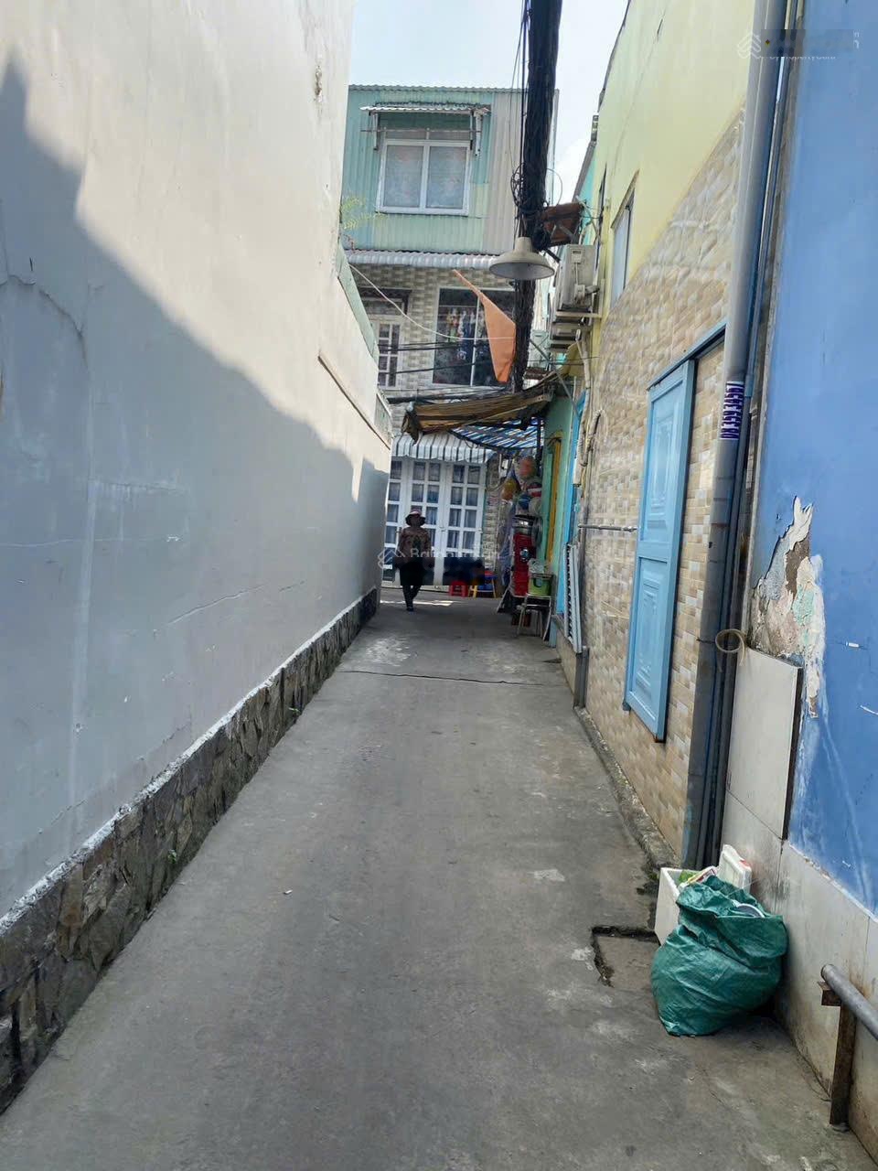 Chính chủ cần bán nhà cấp 4 hẻm 1206 Huỳnh Tấn Phát, DT 5x6,5m2, sổ hồng riêng, giá 3,45 tỷ