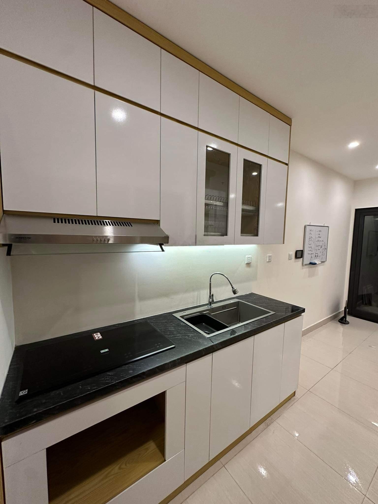 Cho thuê studio giá 6.8 triệu toà S402 - Full đồ - Tầng trung - Vinhomes Smart City