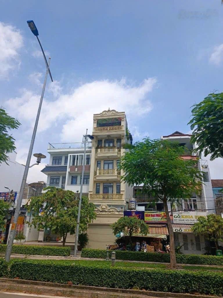 Bán nhà mặt tiền đường ,Phạm Huy Thông,Quận Gò Vấp (5x17)HĐT;50triệu/th; giá ;22 tỷ