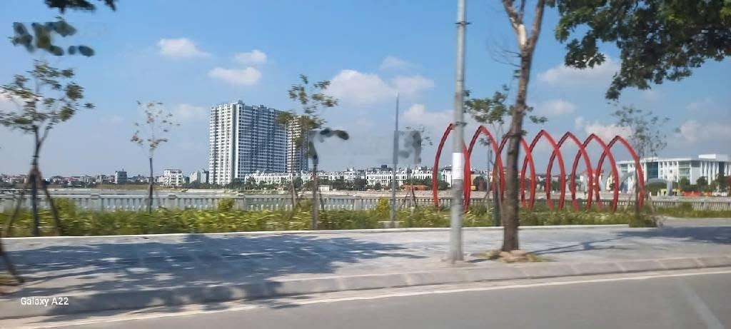 Bán đất Gia Lâm - mấy bước chân ra tới Trường Đại Học Công Nghiệp Dệt May Hà Nội (Nói O với tin ảo)