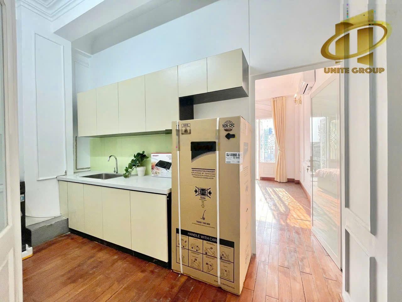 Mặt tiền kinh doanh trung tâm quận phú nhuận - 7 tầng- thang máy- dòng tiền-261m2- 23 tỷ tl