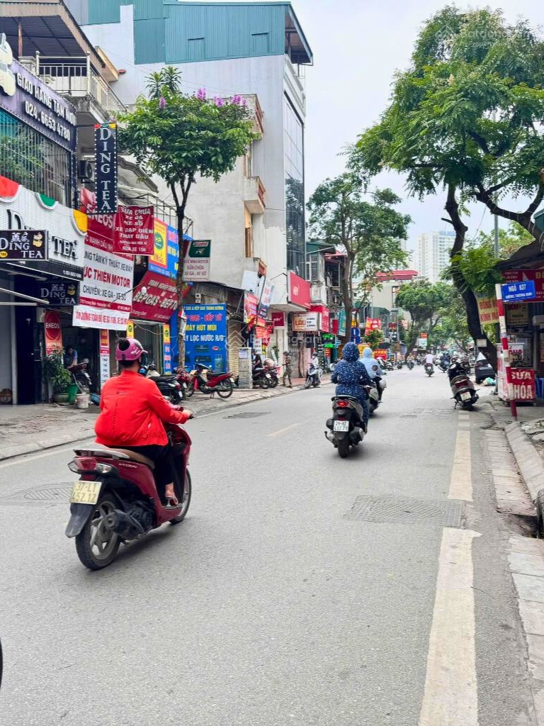 Bán nhà Trương Định 32m2x5T - 10m ra phố - MT 6m - Dòng tiền 15tr/th - Gần Bách Khoa