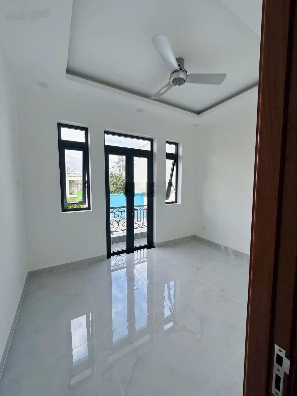 Bán nhà khu Tên Lửa. MT đường Số 10, DT 4 x 10m, 4 tấm, giá 7.4 tỷ ( TL )