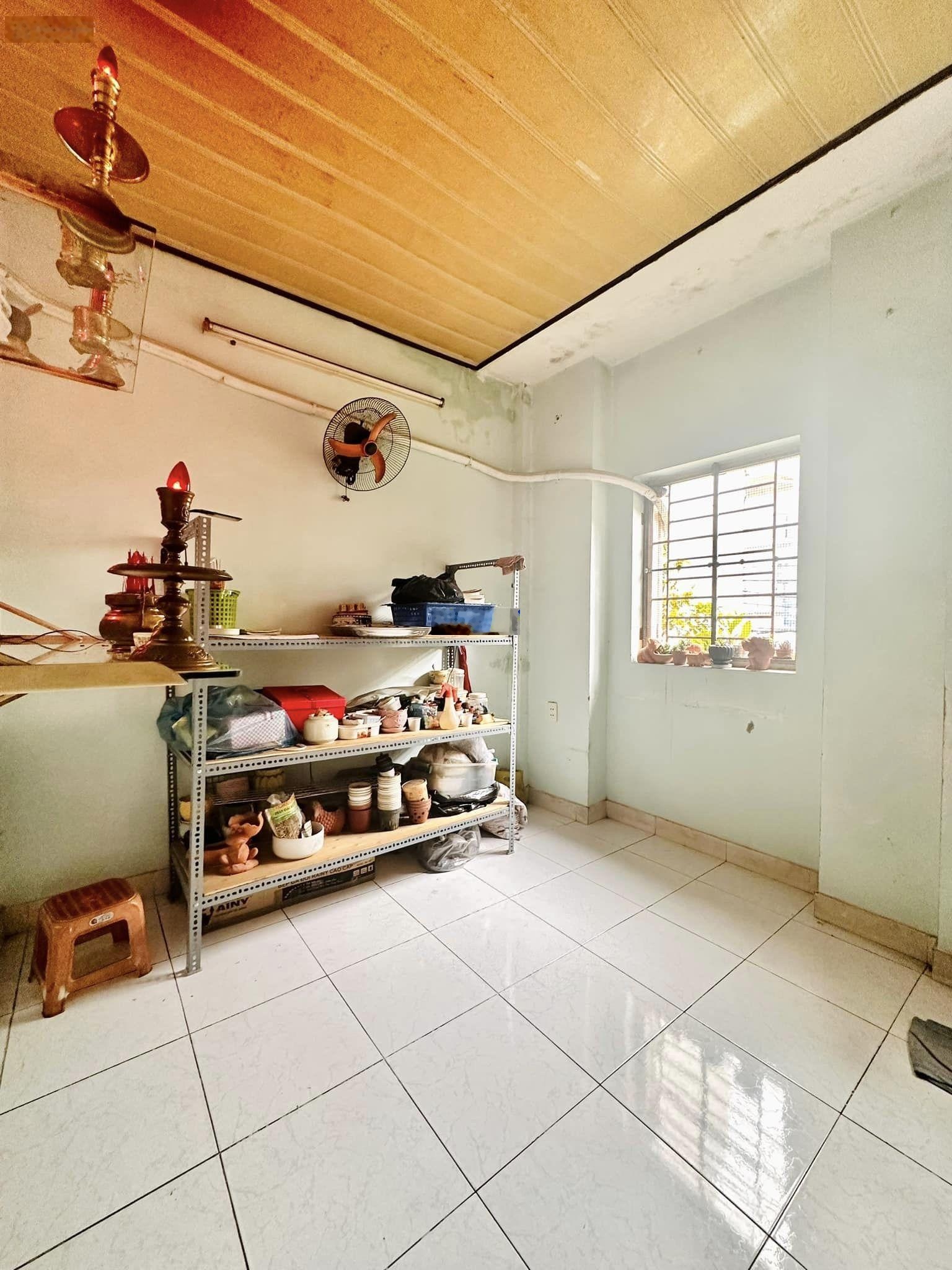 Bán nhà cấp 4 tiện xây mới Huỳnh Tấn Phát, Quận 7 186m2 (13x14m)