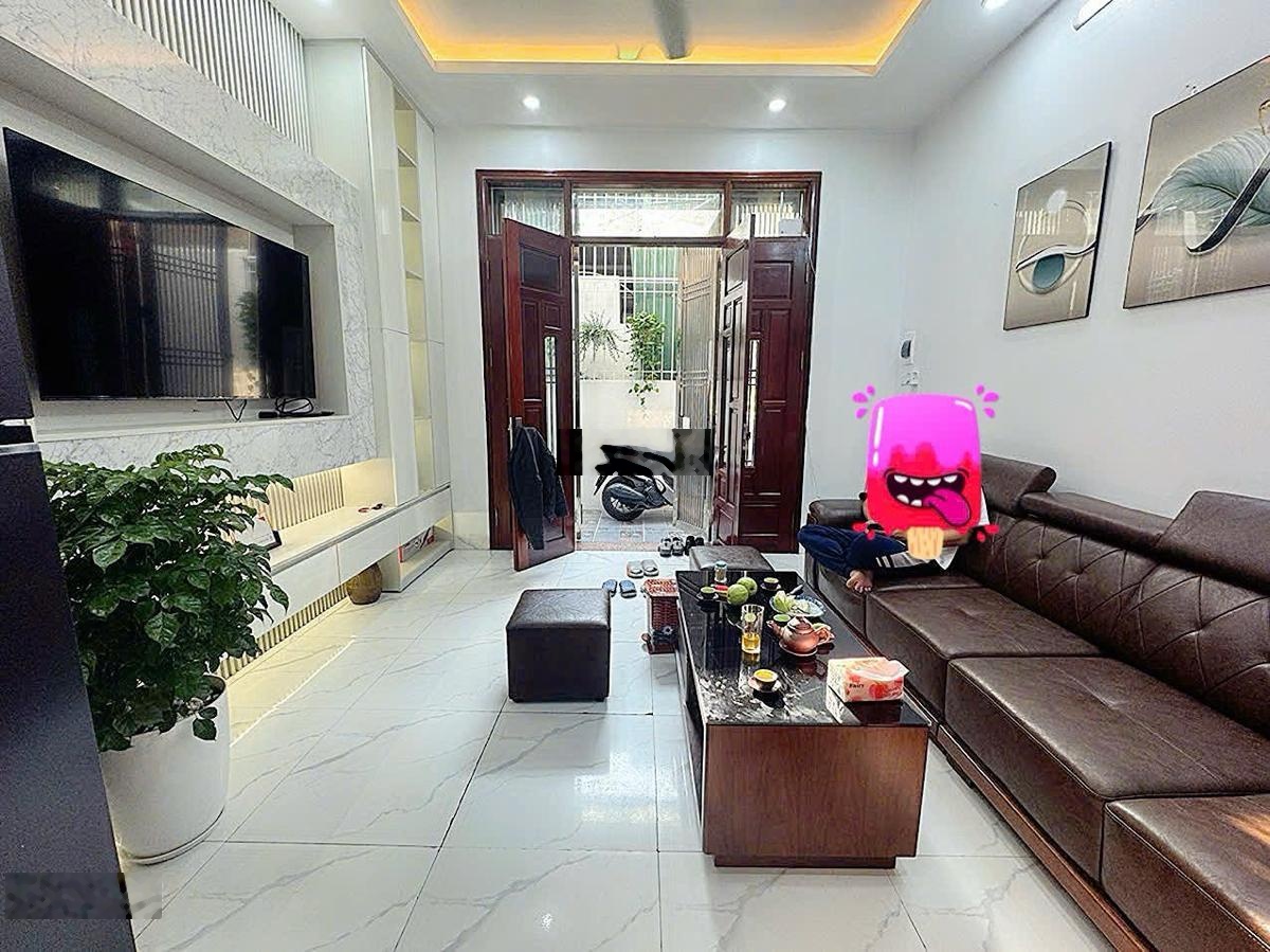 Cắt lỗ thu hồi vốn! Linh Đàm ô tô gần 1 căn duy nhất - giá nào cũng bán - chỉ cần khách thích