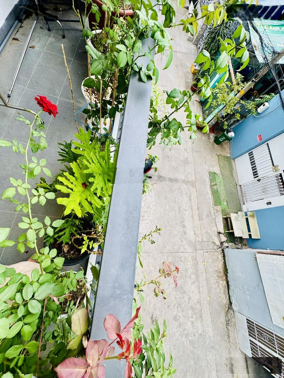 Nhà phố 101m2, ngang 5m, 2 tầng, gần phạm văn đồng, gần gigamall, đường 10m.