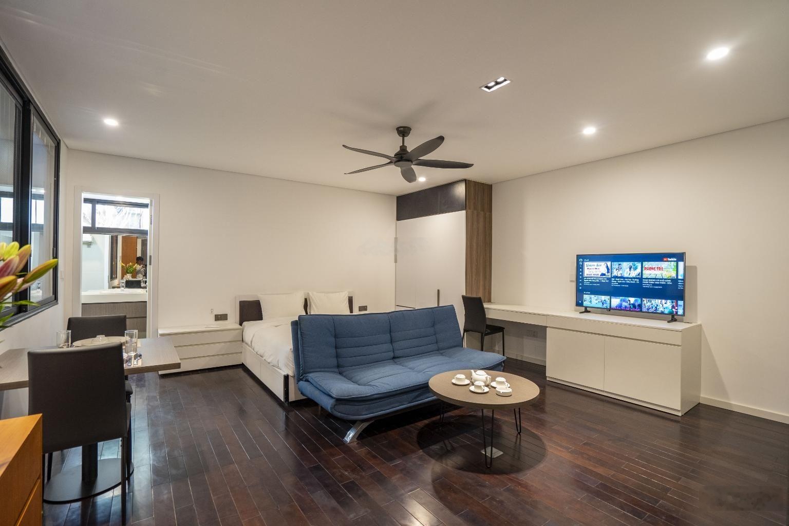 Bán Tòa APARTMENT, phố Đội Cấn, Ba Đình, Dt 140m, 9 Tầng, Thang máy, Ô tô tránh, Giá: 44 tỷ.