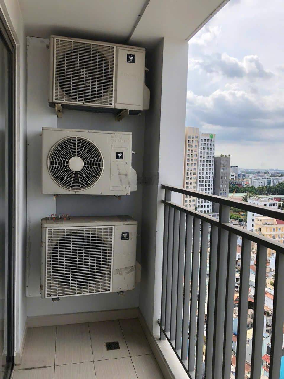 Bán CC Galaxy 9, Nguyễn Khoái, giá 8,5 tỷ, 108m2 - 3PN - 2WC, view đẹp, còn thương lượng 0902706927
