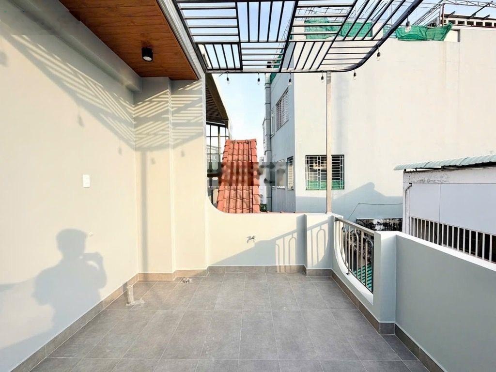 Đón tết nhà mới- sát mặt tiền hoàng văn thụ- dân trí