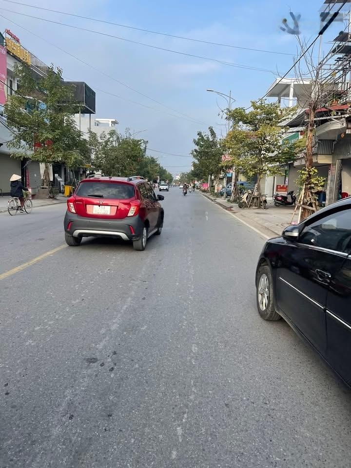 Mặt đường Máng, An Đồng, An Dương. Diện tich: 100 m2 mặt 5 m, đường 28 m, giá đẹp