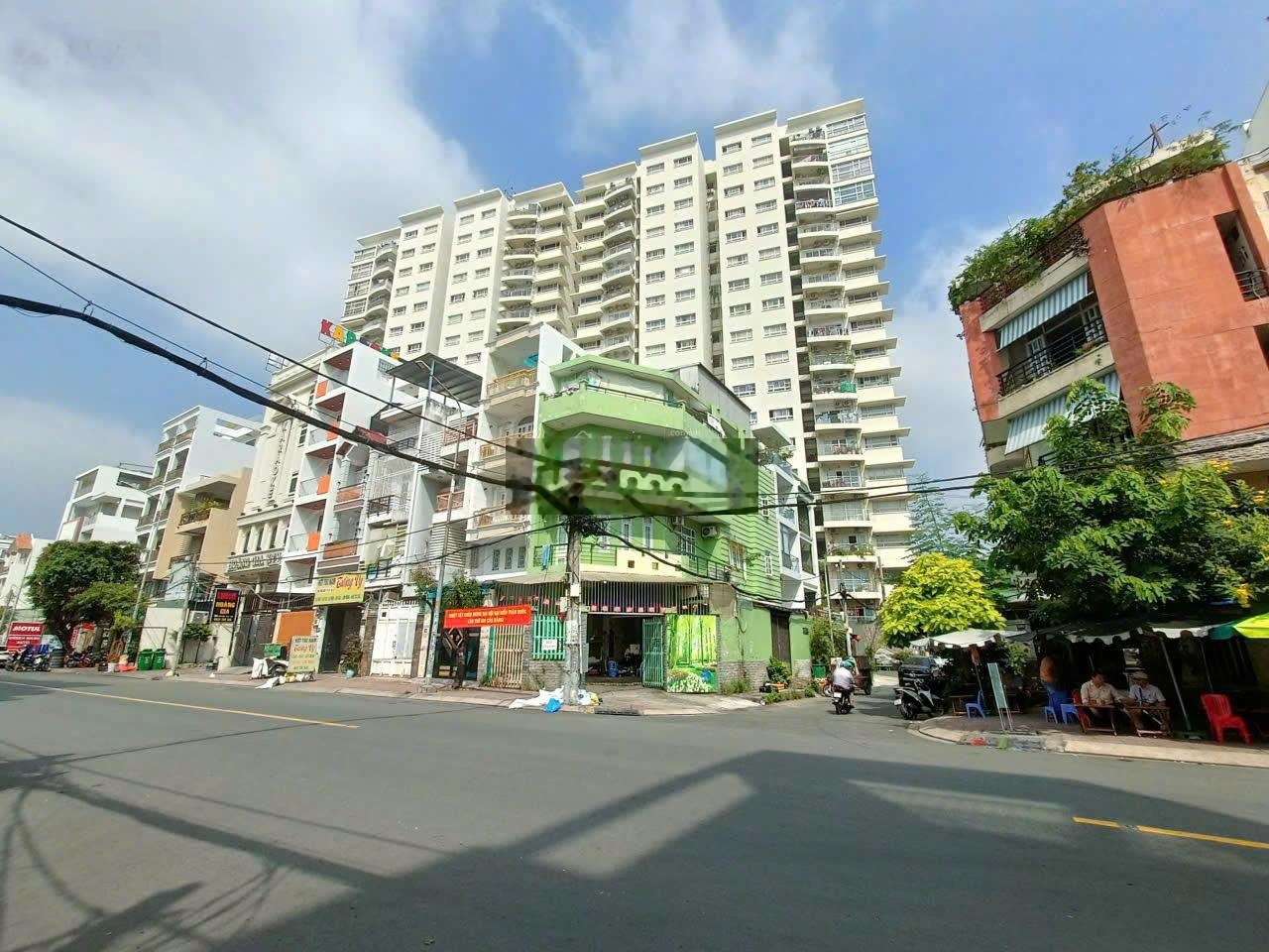 Mặt tiền đường Chợ Lớn P11 Quận 6 ngang lớn 7m x18m 5 Tầng lầu 8pn 8wc chỉ 23 tỷ tl chính chủ