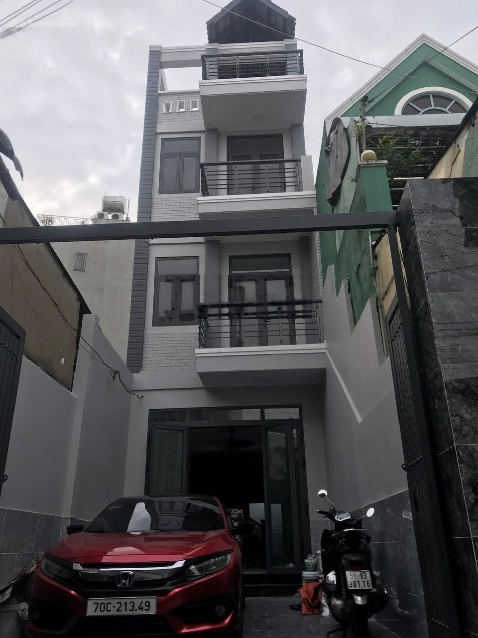 Nhà 3 tầng HXH Lê Đức Thọ, DT: 4m x 24m - giá: 7,8 tỷ TL