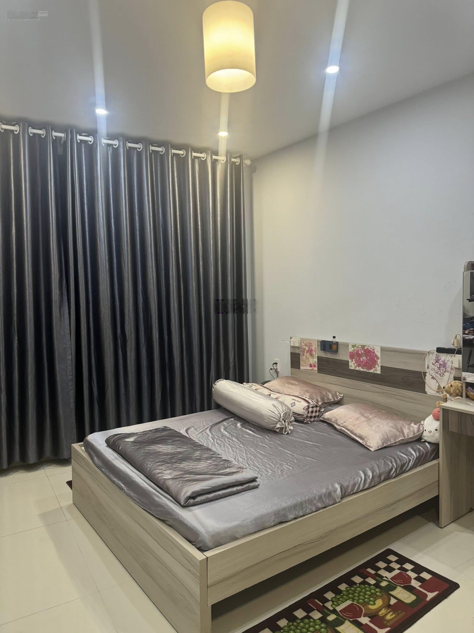 Cho thuê nhà Lam Sơn 40m² 4 tầng - 18 triệu/tháng