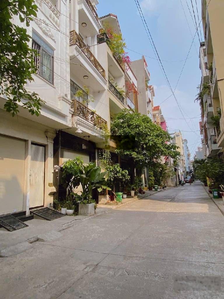 Bán nhà đường Tân Thắng, đối diện Aeon Mall Tân Phú, 4x16m, 1 Trệt 2 Lầu ST, chỉ 8 tỷ nhỉnh.