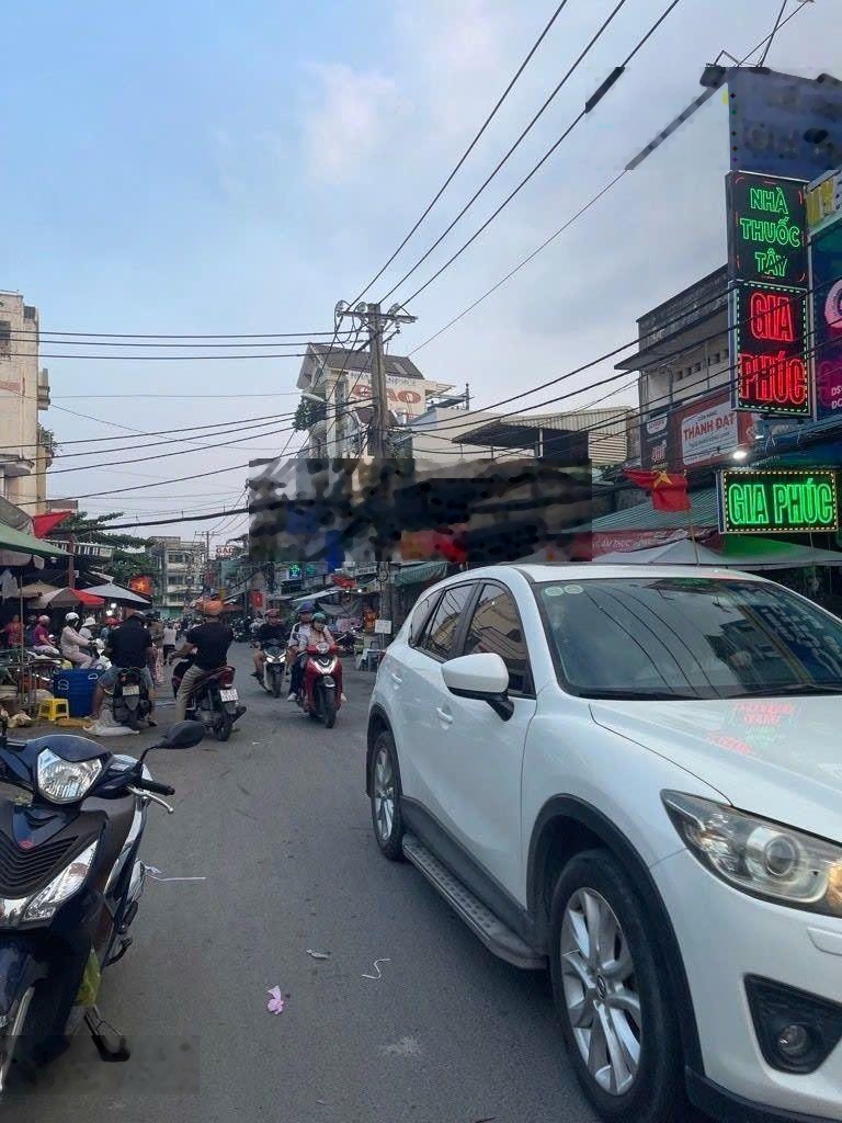 Lô góc mặt tiền chợ thủ đức - hồ văn tư - kinh doanh sầm uất - 154m2 - 3 tầng - dòng tiền cho thuê